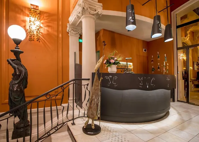 Le Grand Ξενοδοχείο Σετ